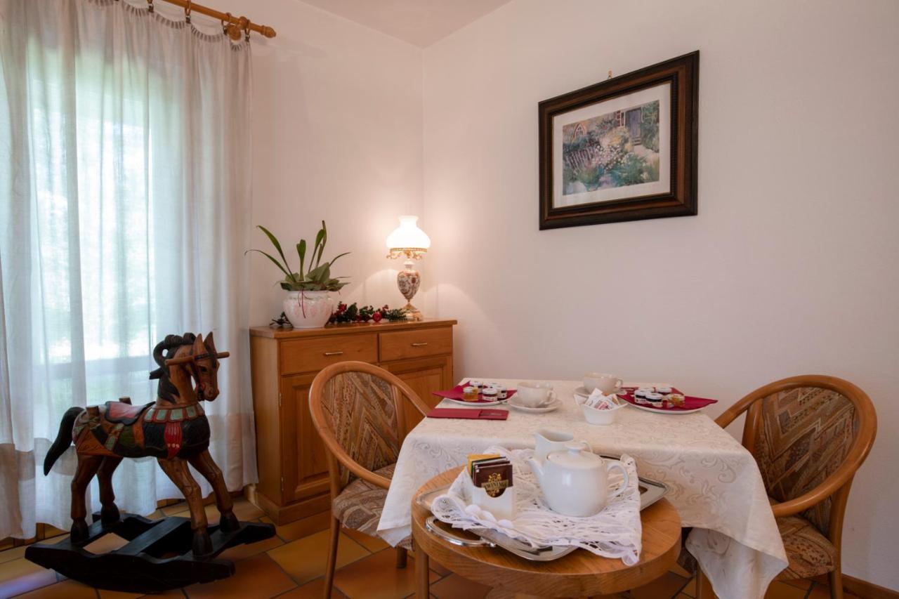 Hotel Petit Foyer Поллен Экстерьер фото