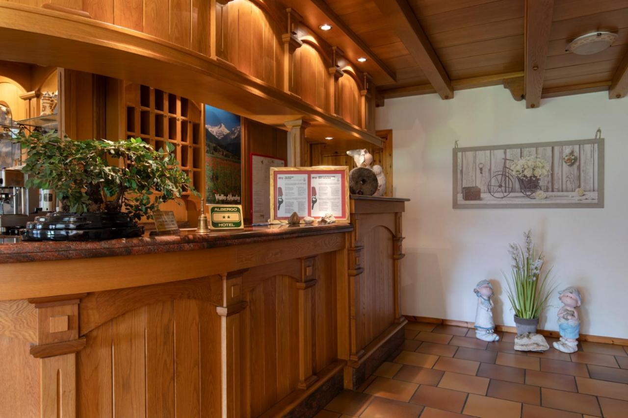 Hotel Petit Foyer Поллен Экстерьер фото
