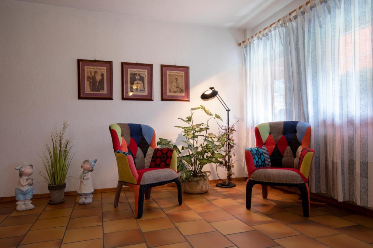 Hotel Petit Foyer Поллен Экстерьер фото