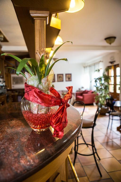 Hotel Petit Foyer Поллен Экстерьер фото
